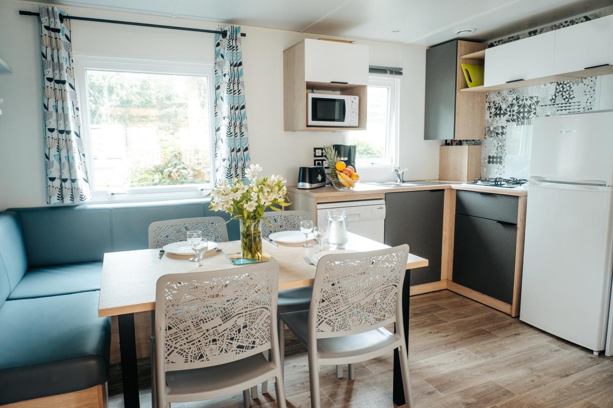 Mobil Home Xxl 4 Chambres - Camping Le Viaduc Millau Exteriér fotografie